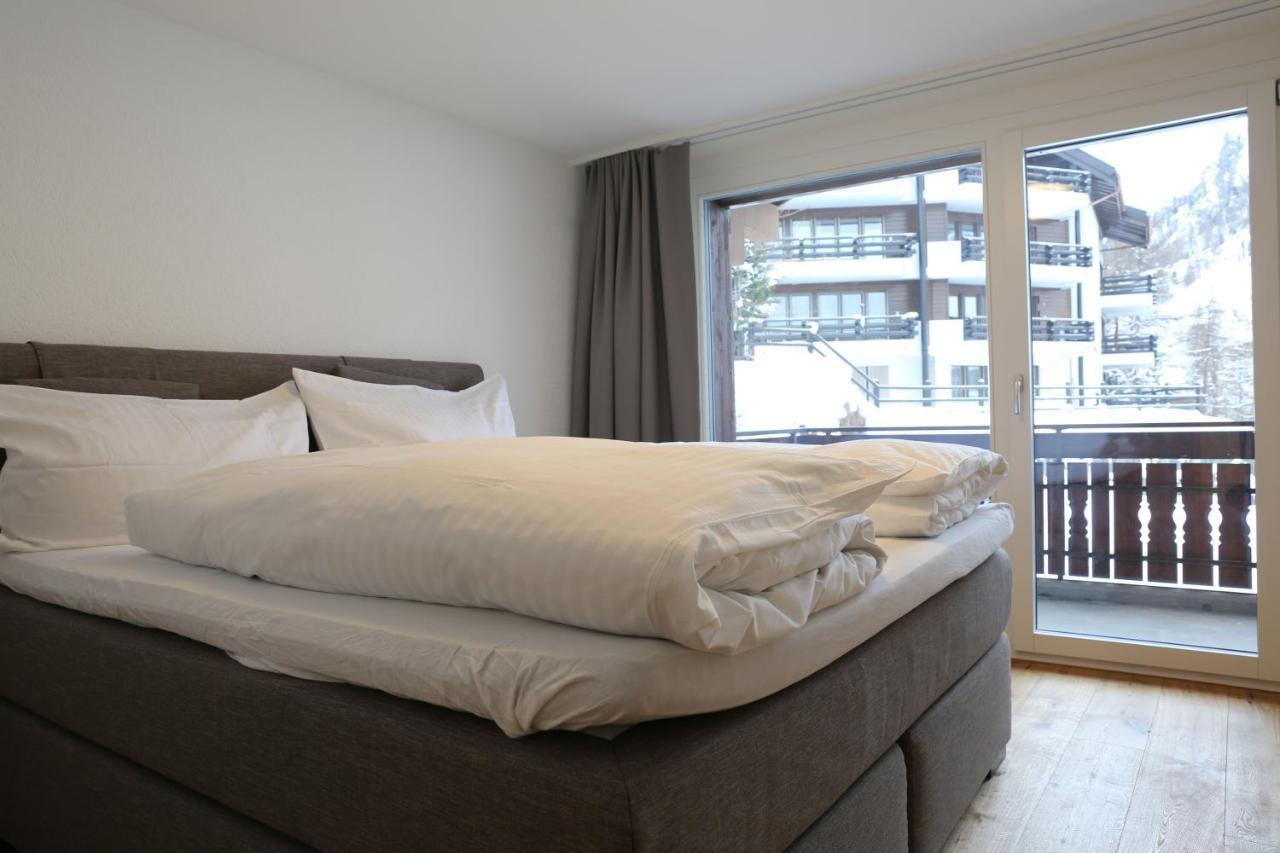 Bolero 4.5 Dachzimmerwohnung Zermatt Exterior foto